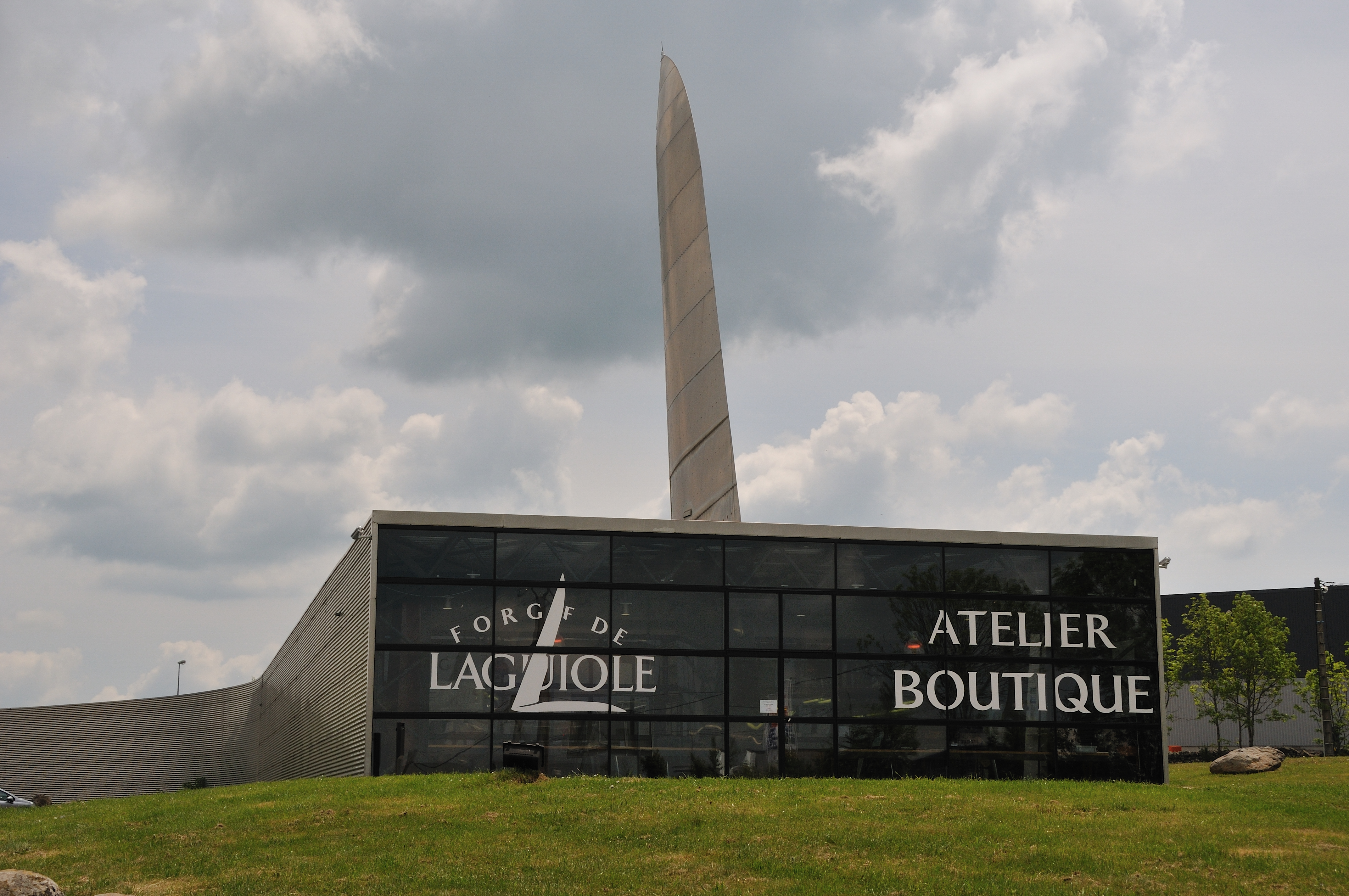 visite-atelier-forge-de-laguiole-aveyron